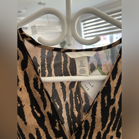 HM dress new small - Picture 3 of 3